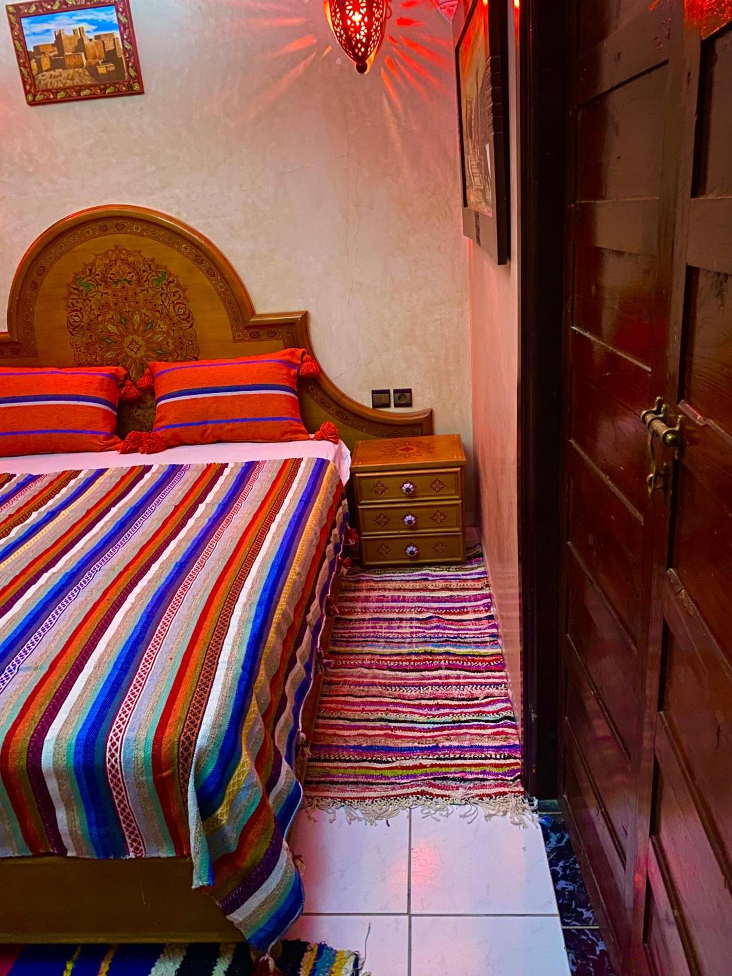 Riad Nezha Avec Jacuzzi Et 3 Piscines Au Coeur De 마라케시 외부 사진