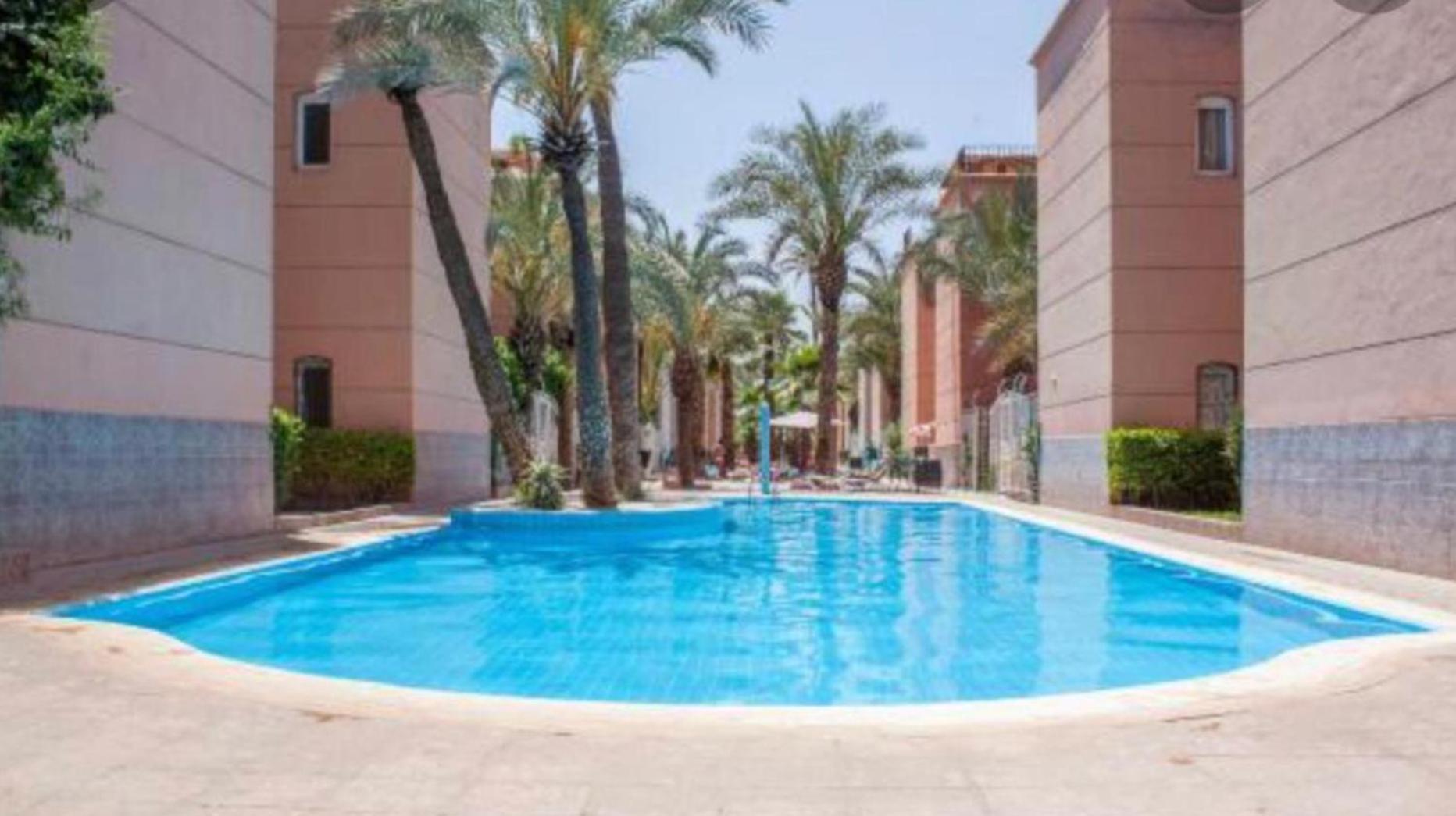 Riad Nezha Avec Jacuzzi Et 3 Piscines Au Coeur De 마라케시 외부 사진
