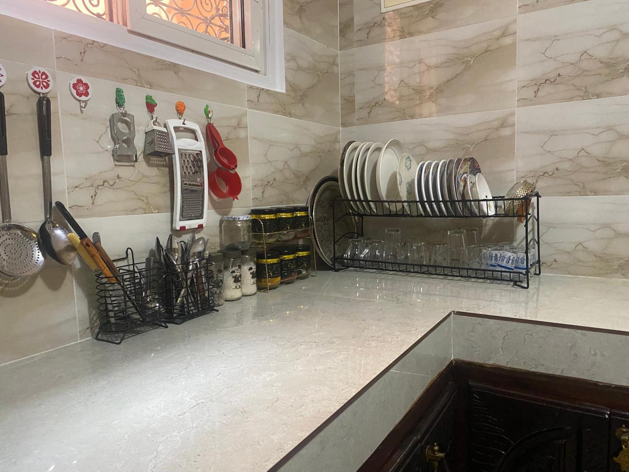 Riad Nezha Avec Jacuzzi Et 3 Piscines Au Coeur De 마라케시 외부 사진